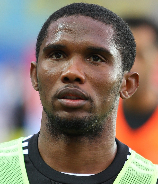 Samuel Eto'o, svartvitt porträtt